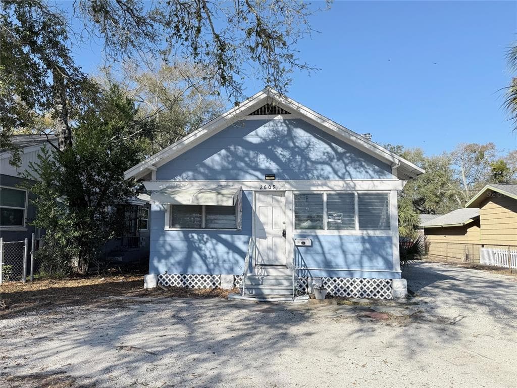 2609 4TH STREET S ST PETERSBURG, FL 33705