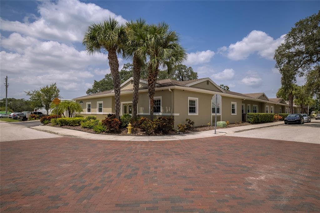 801 2ND STREET N UNIT C SAFETY HARBOR, FL 34695