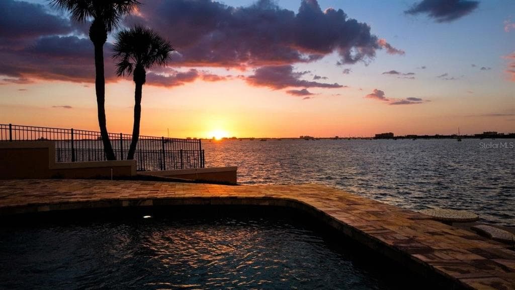 4201 45TH STREET S ST PETERSBURG, FL 33711
