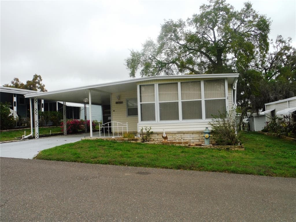 38 DEER TRAIL COURT UNIT 49 SAFETY HARBOR, FL 34695