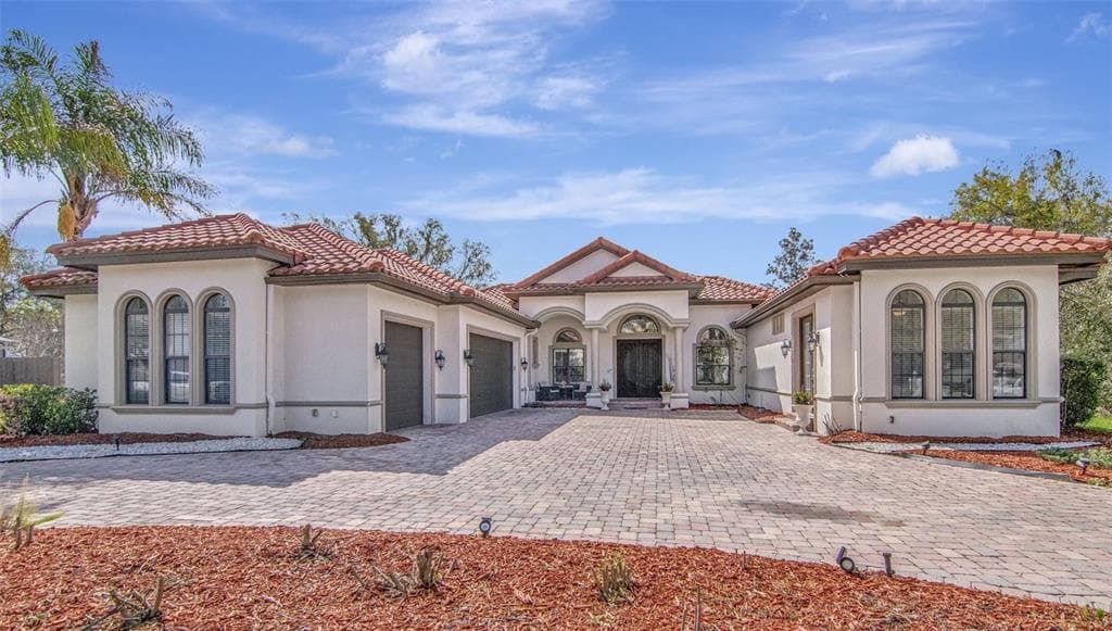 1022 EMERALD CREEK DRIVE VALRICO, FL 33596