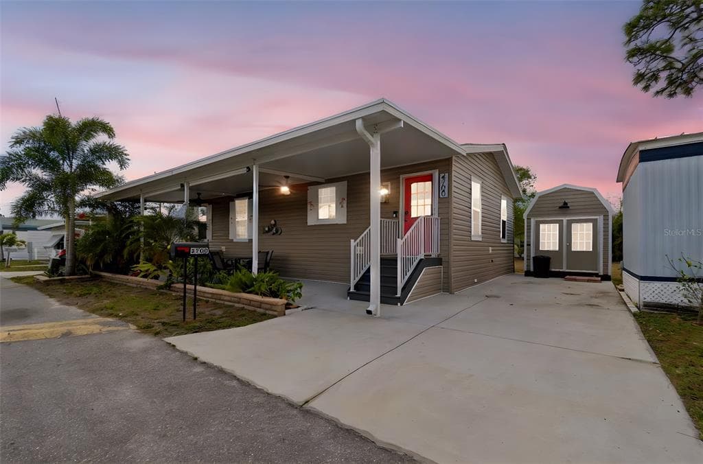 4700 67TH WAY N UNIT 55 ST PETERSBURG, FL 33709