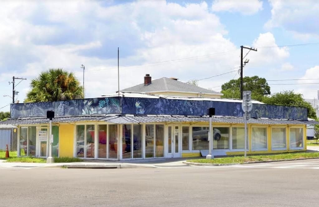 1601 5TH AVENUE N ST PETERSBURG, FL 33713