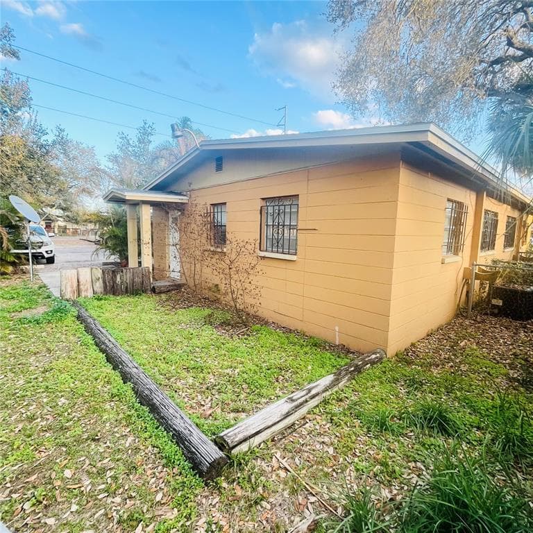 3616 E DR MARTIN LUTHER KING JR BOULEVARD UNIT 4 TAMPA, FL 33610