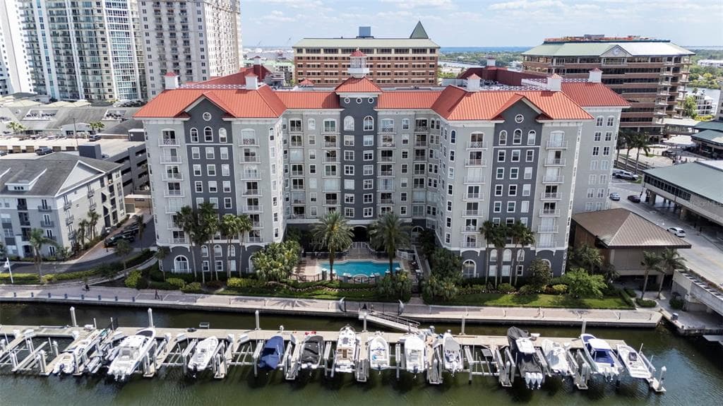 700 HARBOUR ISLAND UNIT 238 TAMPA, FL 33602