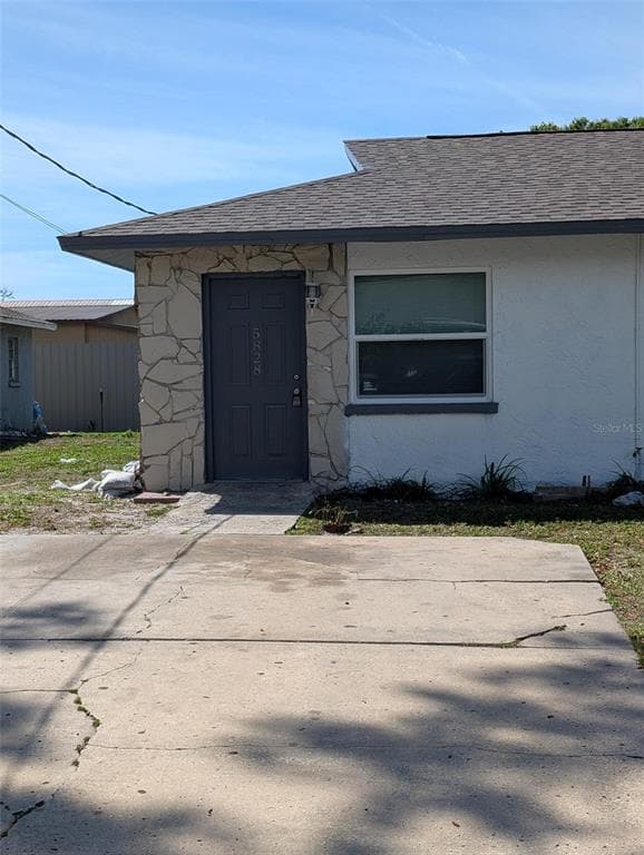 5828 3RD STREET E BRADENTON, FL 34203