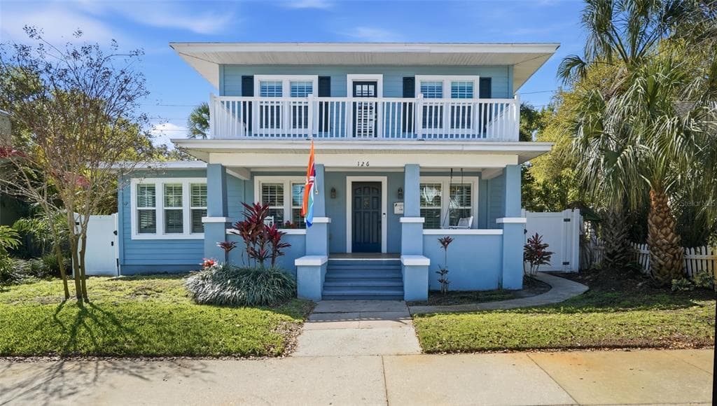 126 22ND AVENUE NE ST PETERSBURG, FL 33704