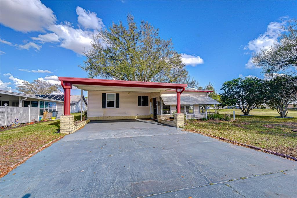 5438 ANTIGUA DRIVE ZEPHYRHILLS, FL 33541