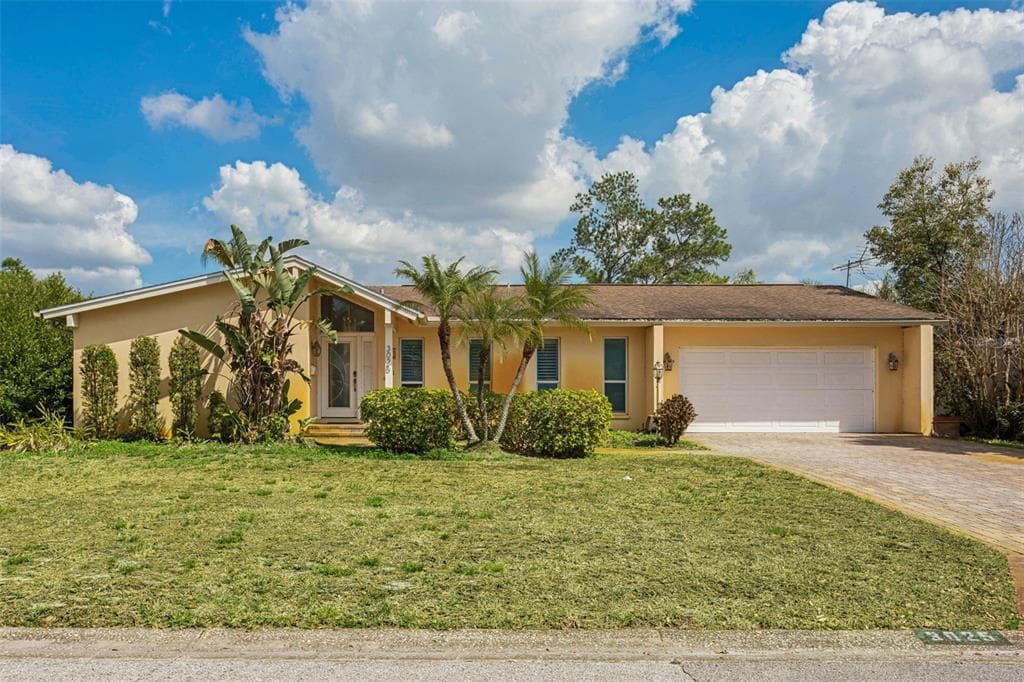 3025 SAMARA DRIVE TAMPA, FL 33618