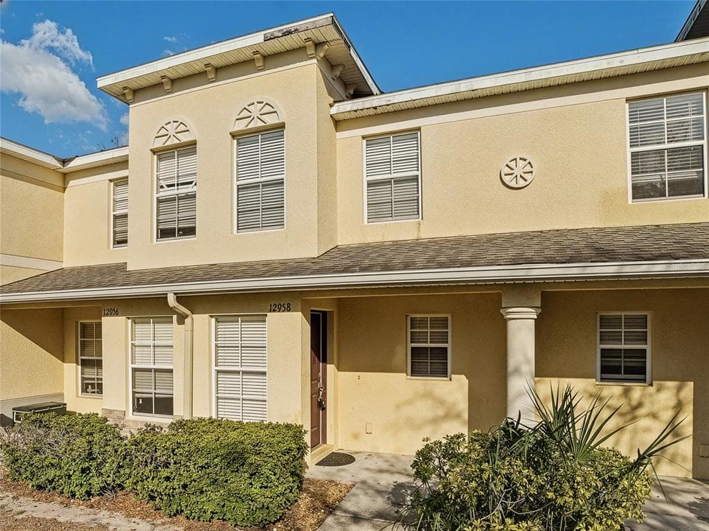 12958 TRADE PORT PLACE RIVERVIEW, FL 33579