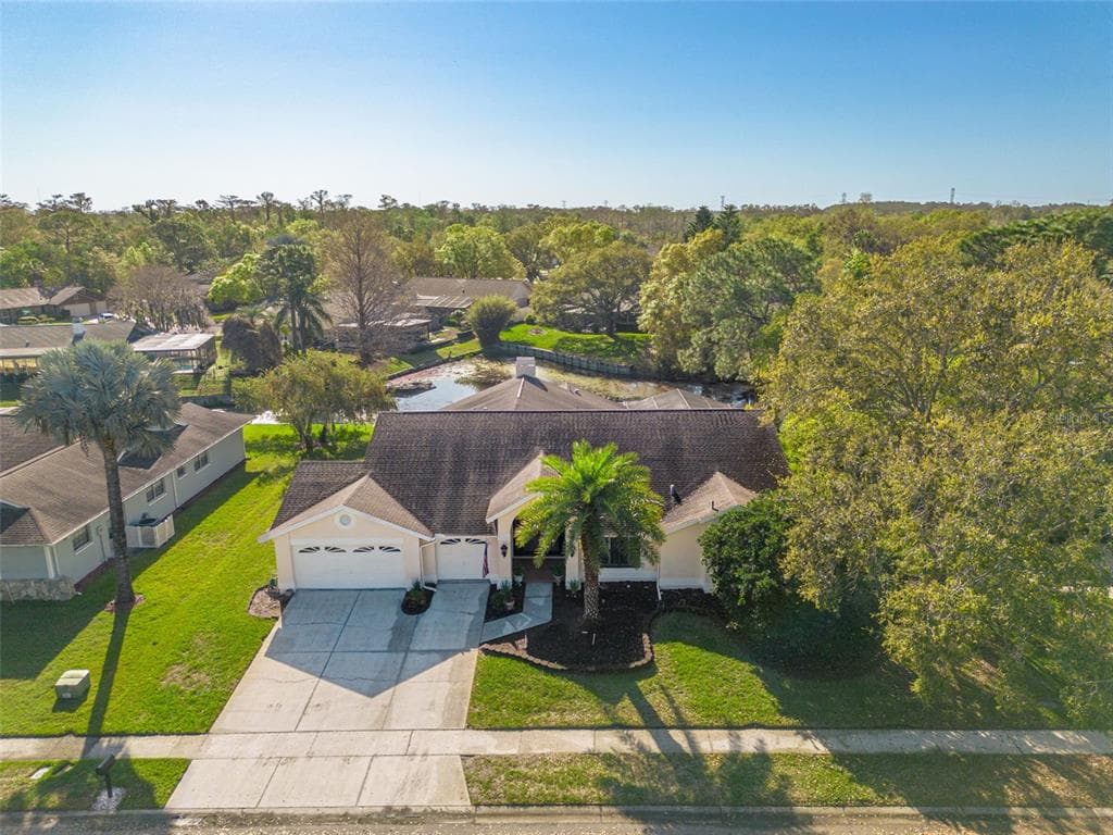 470 HICKORYNUT AVENUE OLDSMAR, FL 34677