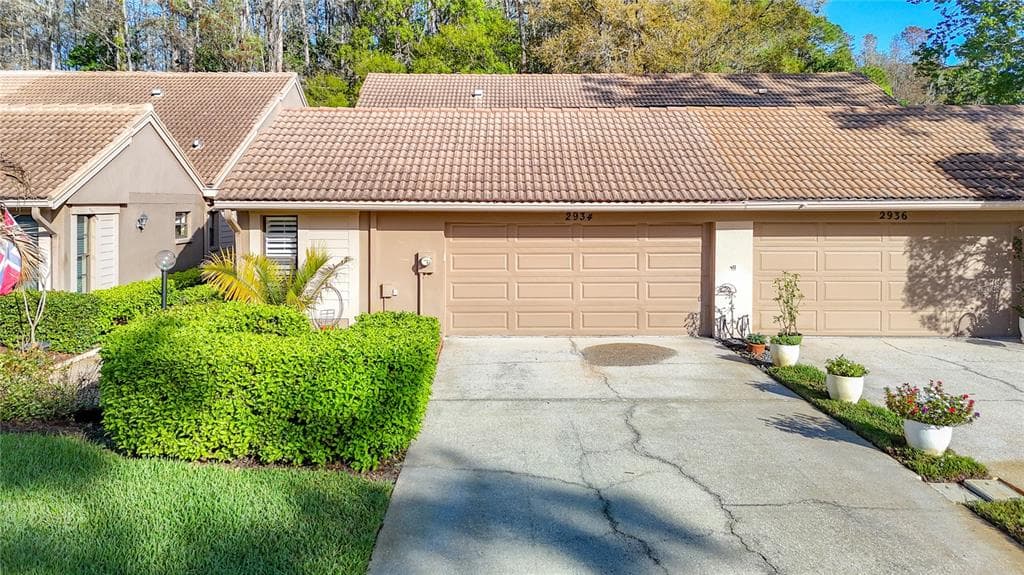 2934 WINDMOOR DRIVE S PALM HARBOR, FL 34685