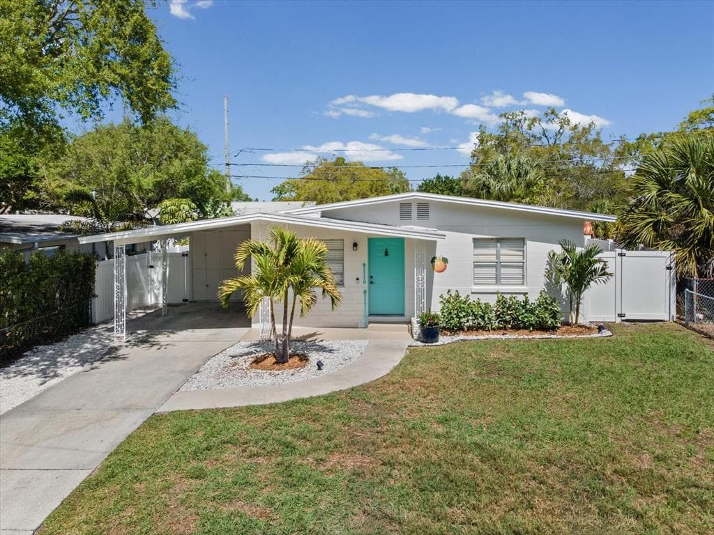 530 LEXINGTON  STREET DUNEDIN, FL 34698