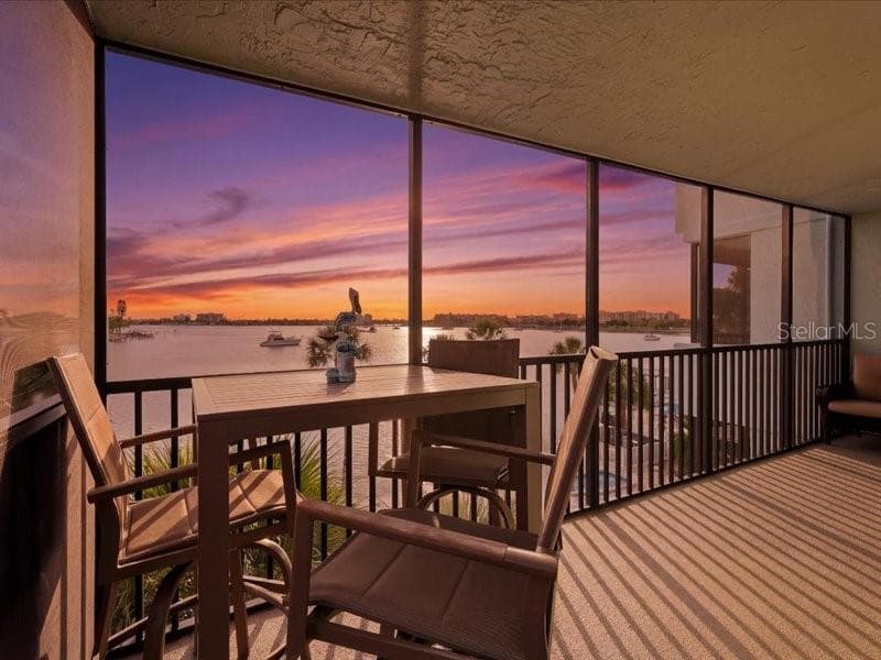 1848 SHORE DRIVE S UNIT 301