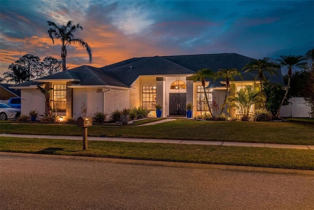 7437 CHELTNAM COURT NEW PORT RICHEY, FL 34655