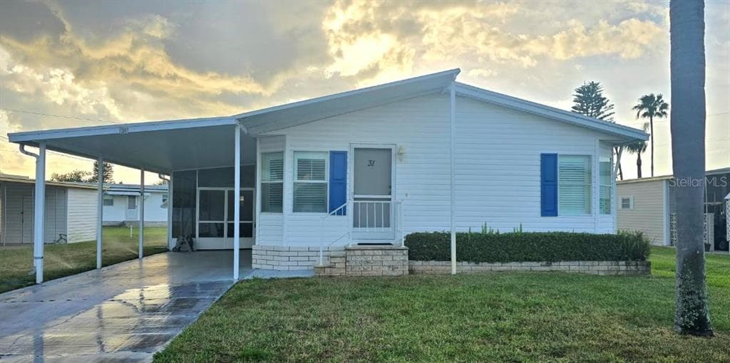 31 REVERE WAY UNIT 23 PALM HARBOR, FL 34684