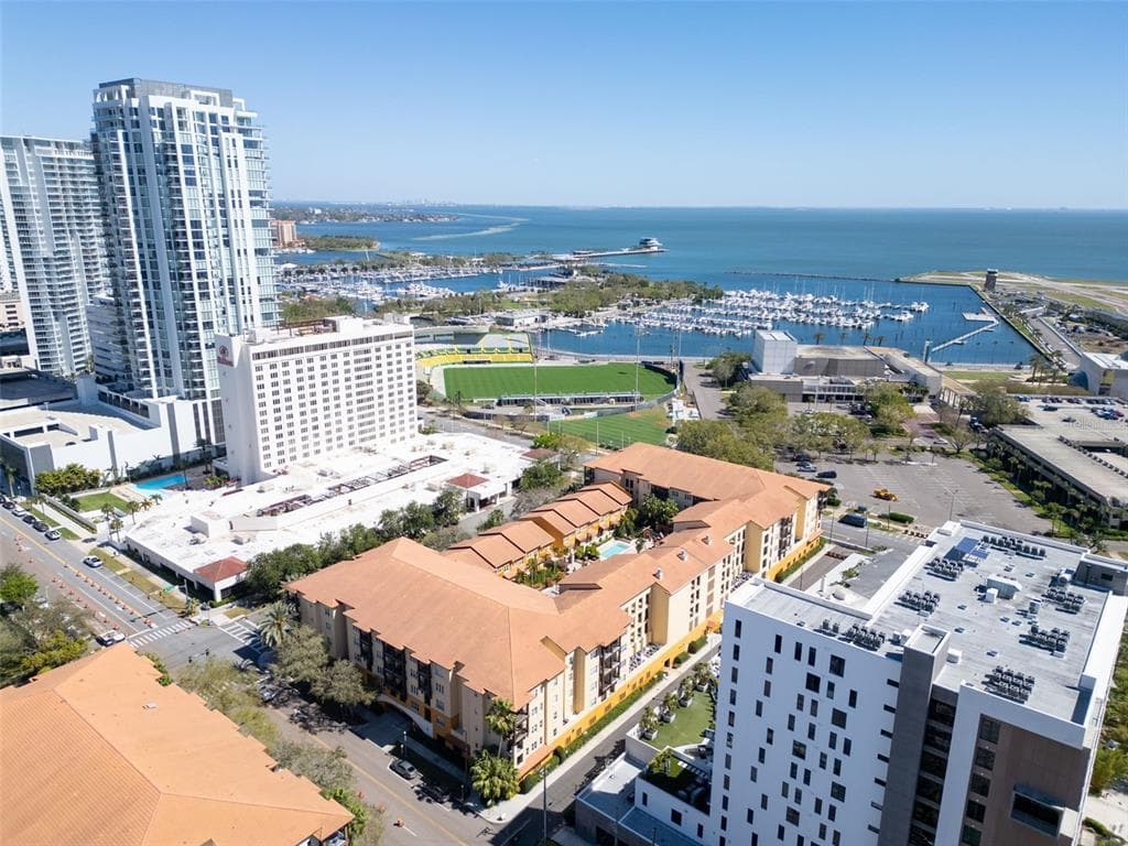 100 4TH AVENUE S UNIT 140 ST PETERSBURG, FL 33701