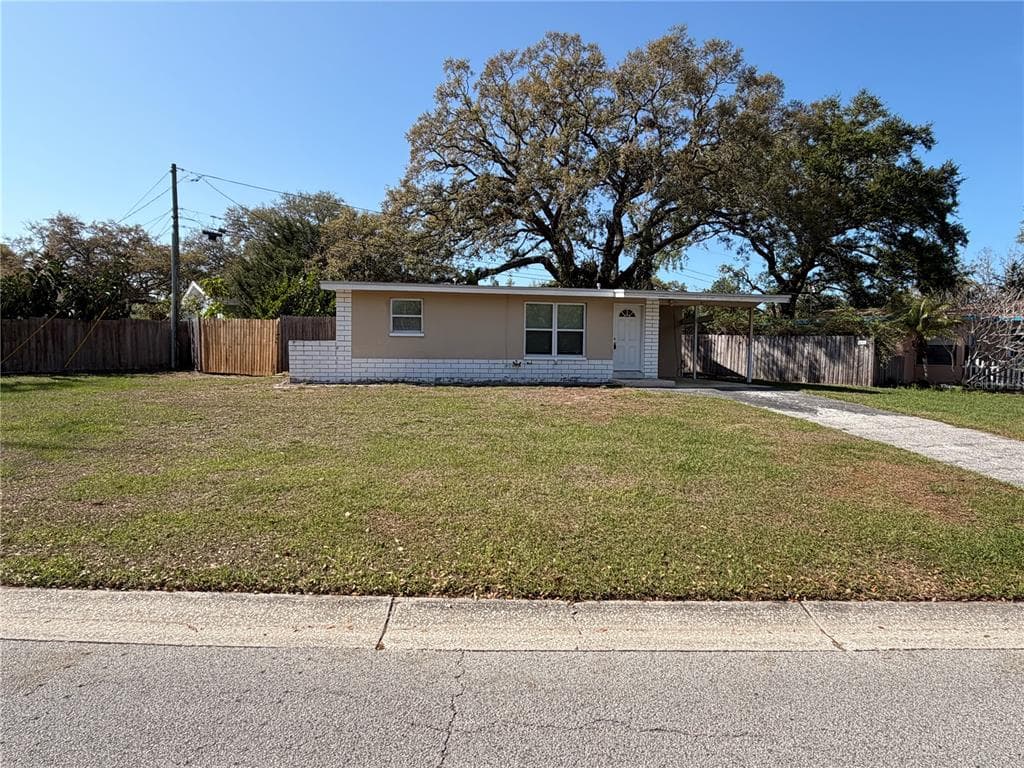 972 CEDARWOOD AVENUE DUNEDIN, FL 34698