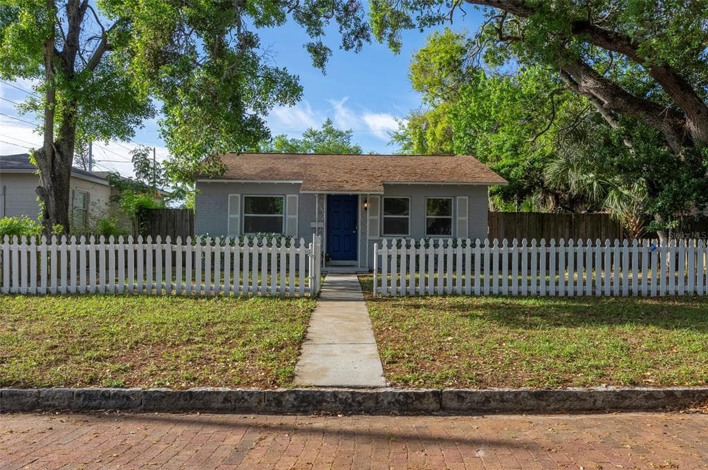 3510 4TH AVENUE N ST PETERSBURG, FL 33713