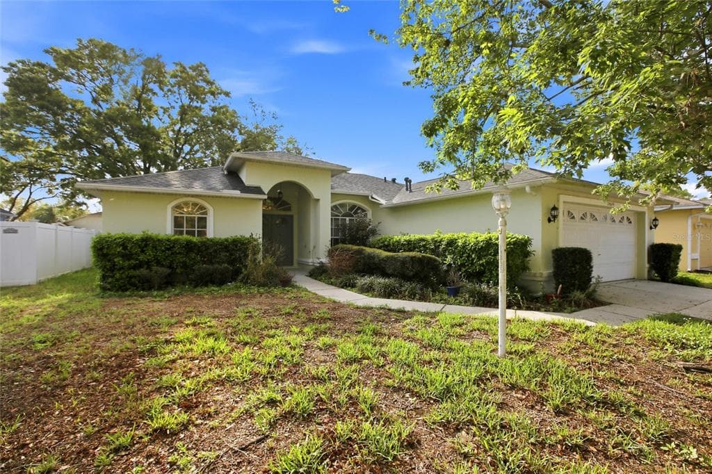 24644 LAUREL RIDGE DRIVE LUTZ, FL 33559