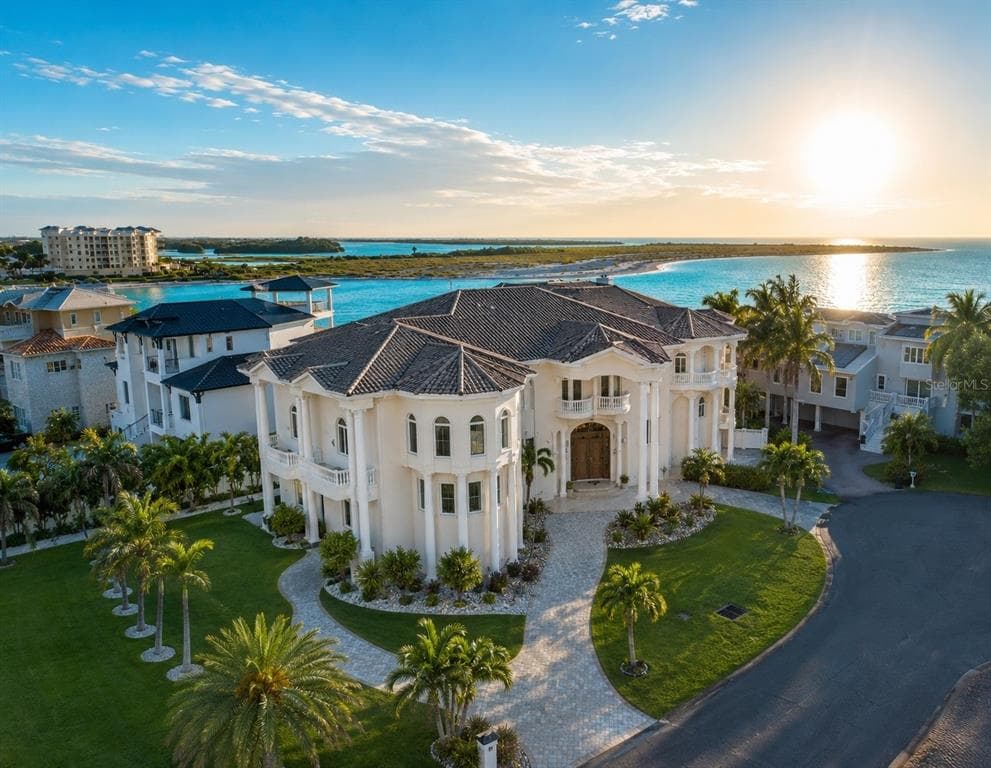 774 NINA DRIVE TIERRA VERDE, FL 33715