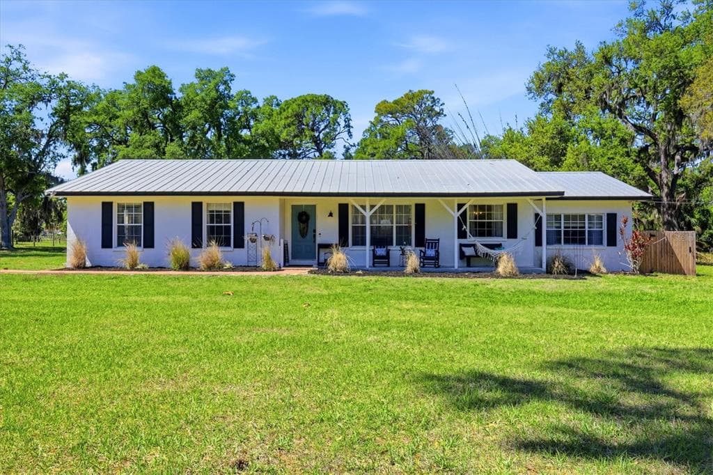 9811 28TH AVENUE E PALMETTO, FL 34221