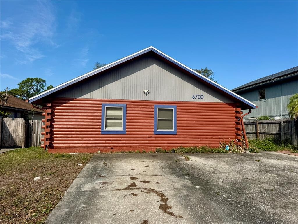 6700 67TH LANE N PINELLAS PARK, FL 33781