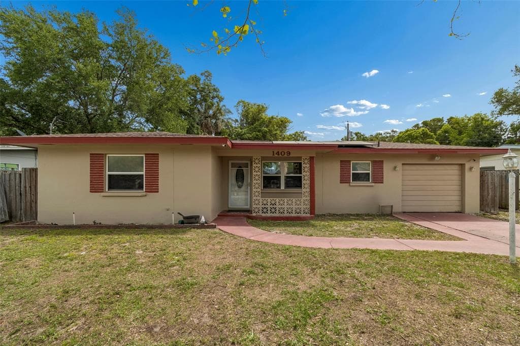 1409 NELSON AVENUE CLEARWATER, FL 33755
