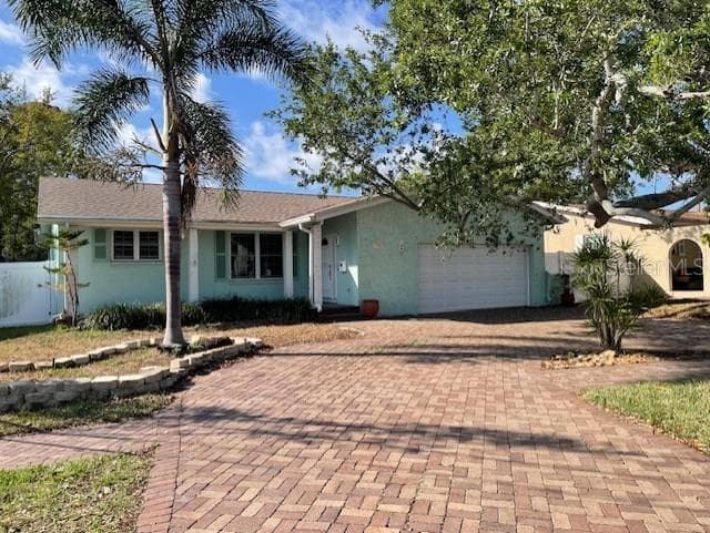1924 62ND AVENUE NE ST PETERSBURG, FL 33702