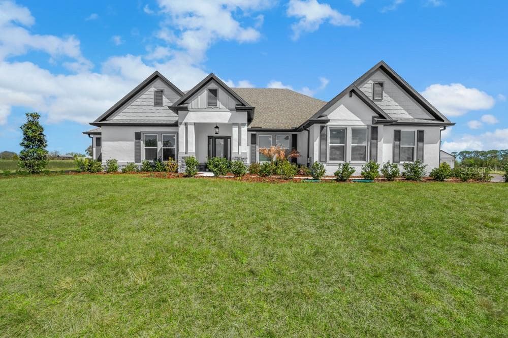 3832 SADDLE HILL TRAIL FRUITLAND PARK, FL 34731