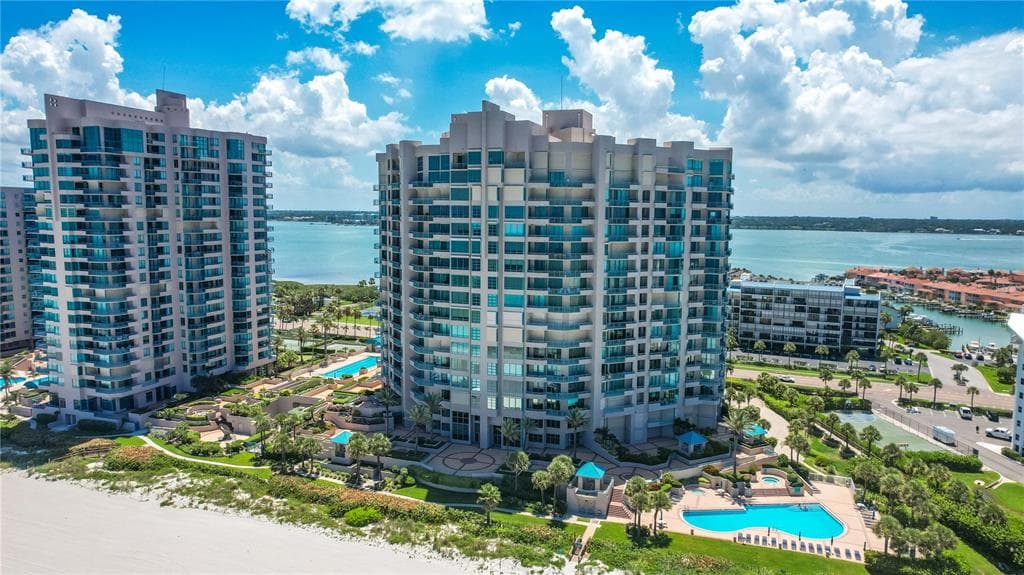 1560 GULF BOULEVARD UNIT 1607 CLEARWATER, FL 33767