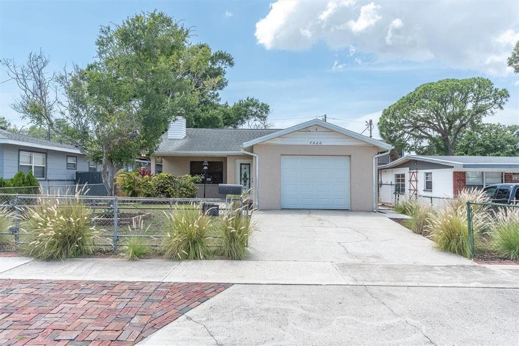 7920 52 STREET N PINELLAS PARK, FL 33781