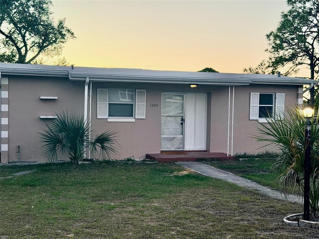 1233 NEWHOPE ROAD SPRING HILL, FL 34606