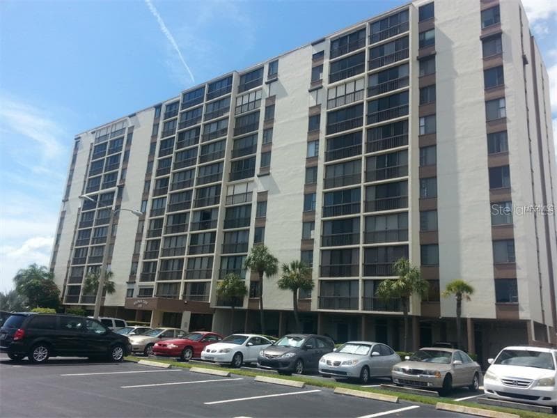 255 DOLPHIN POINT UNIT 710