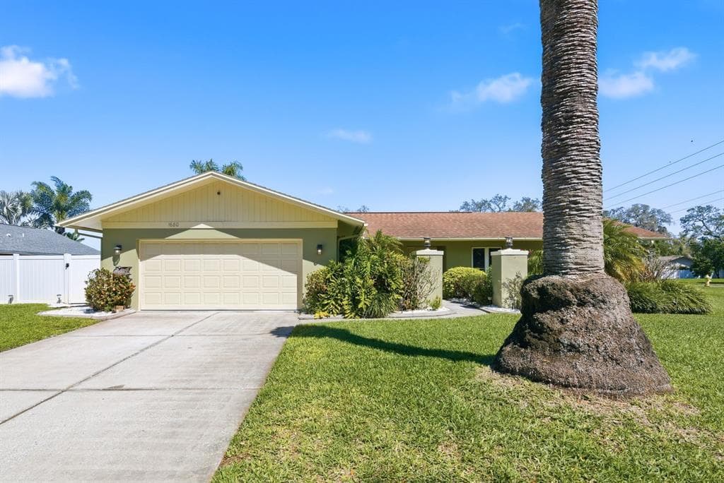 1680 CINNAMON LANE DUNEDIN, FL 34698