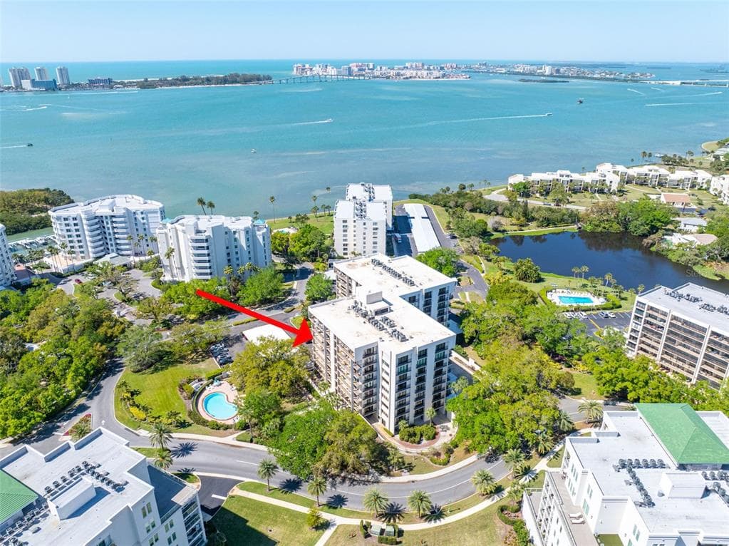 150 BELLEVIEW BOULEVARD UNIT 601 BELLEAIR, FL 33756