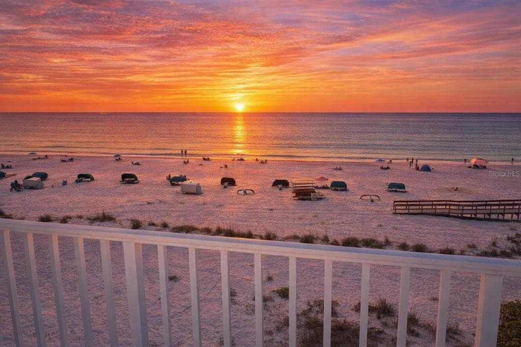 9980 GULF BOULEVARD UNIT 501 TREASURE ISLAND, FL 33706