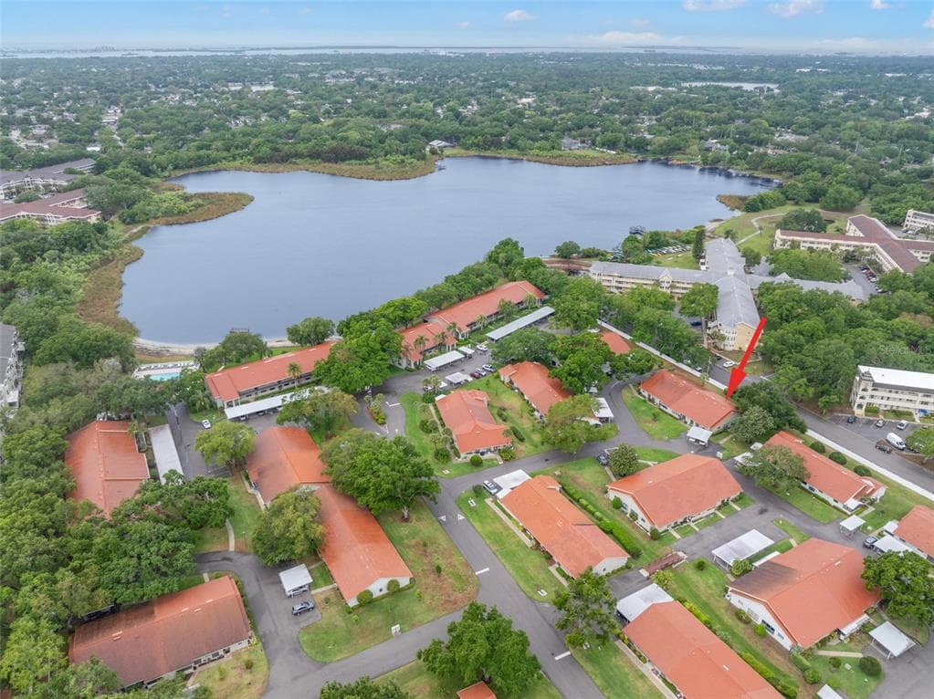 2068 CHERYL DRIVE CLEARWATER, FL 33763