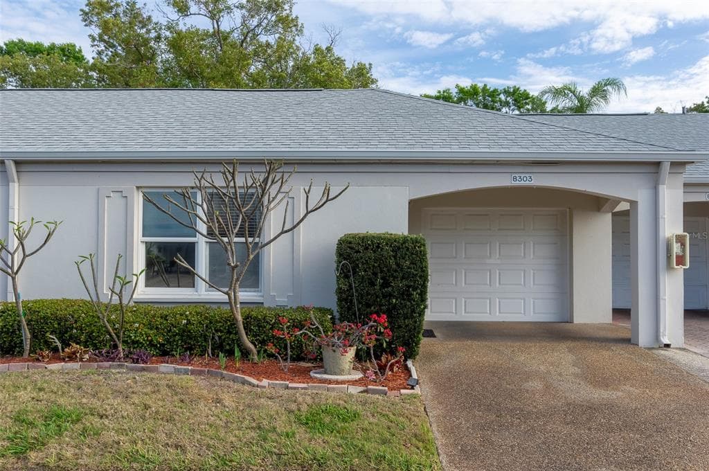 8303 ANNWOOD ROAD SEMINOLE, FL 33777