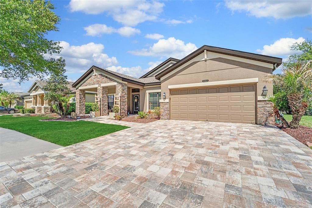 21827 SOUTHERN CHARM DRIVE LAND O LAKES, FL 34637