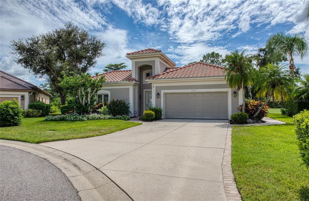 8736 54TH AVENUE E BRADENTON, FL 34211