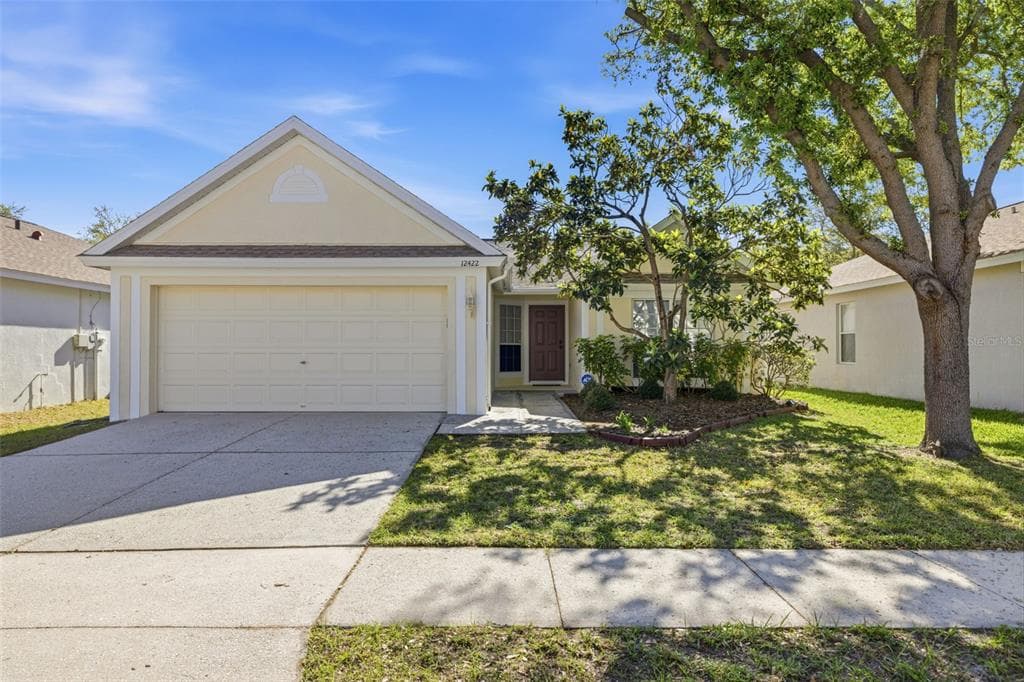 12422 TREE POINTE COURT