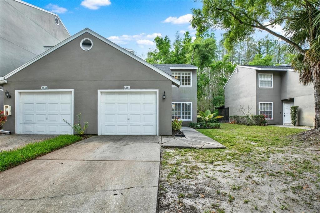 5844 RED CEDAR LANE TAMPA, FL 33625
