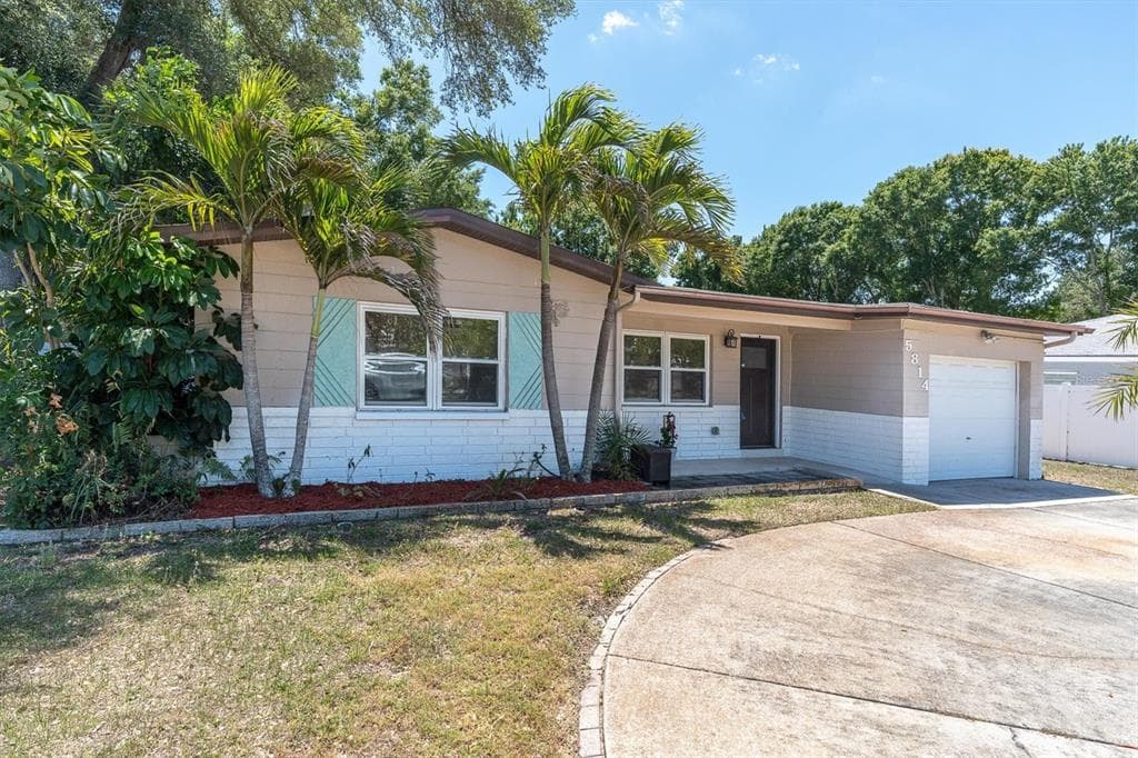 5814 20TH AVE S GULFPORT, FL 33707