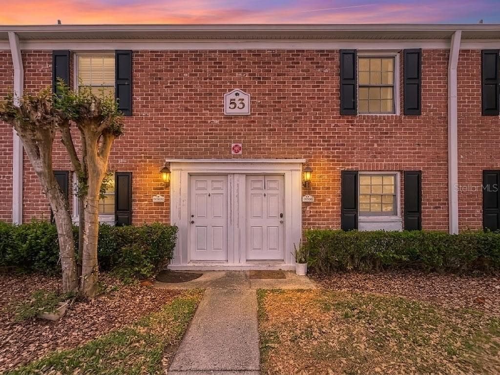 13706 ORANGE SUNSET DRIVE UNIT 53G TAMPA, FL 33618