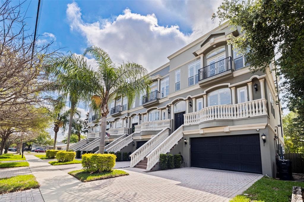 2602 W DE LEON STREET UNIT 4 TAMPA, FL 33609