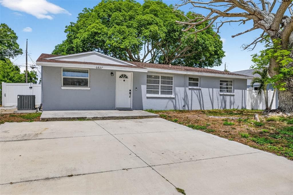 6827 80TH TERRACE N PINELLAS PARK, FL 33781