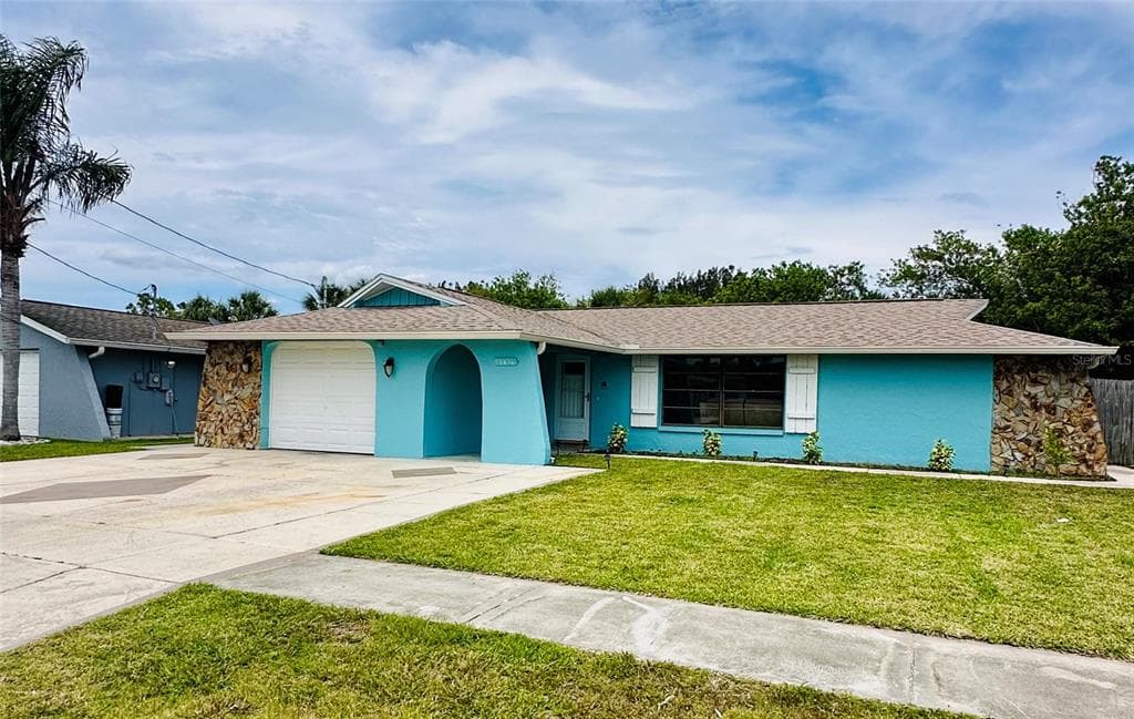 12816 1ST ISLE HUDSON, FL 34667