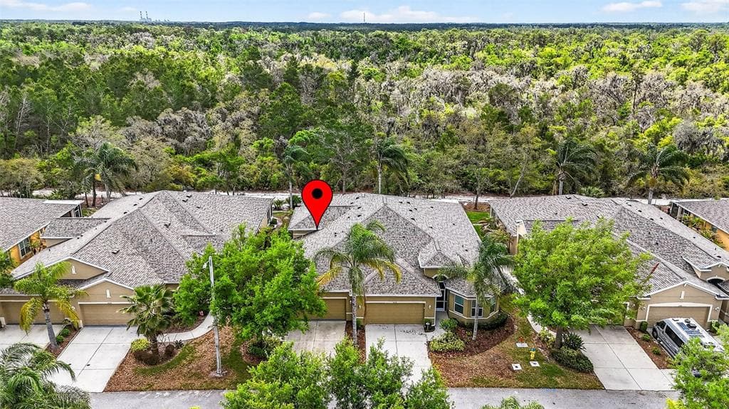 2334 OAKLEY GREEN DRIVE UNIT 71 SUN CITY CENTER, FL 33573