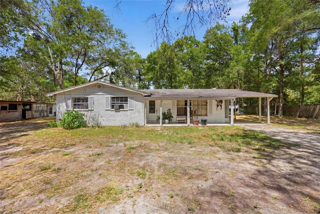 1002 W JEFFERSON STREET BROOKSVILLE, FL 34601